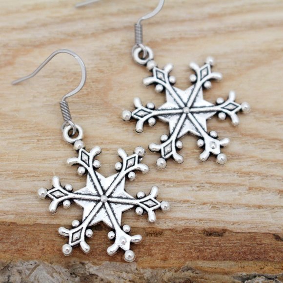 Large Snowflake Earrings - Picture 4 of 7